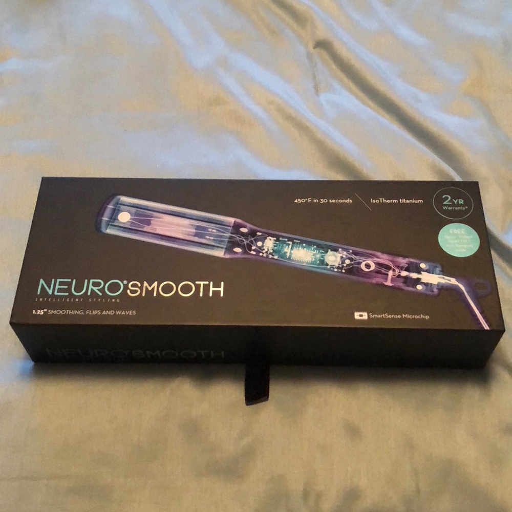 Neuro Smooth Flat Iron 1.25” surface